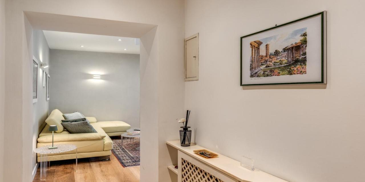 Deluxe One Bedroom Apartment, Perfect Location, Air Cond Lägenhet *